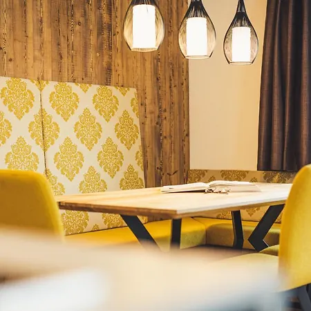 Austria Lägenhetshotell Fiss