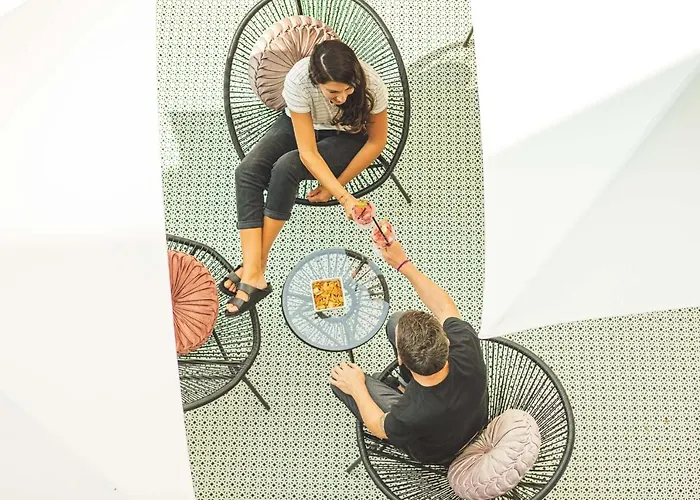 Austria 公寓式酒店 费斯