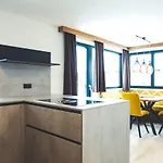 Austria 아파트호텔 4*