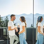 Austria 아파트호텔 4*